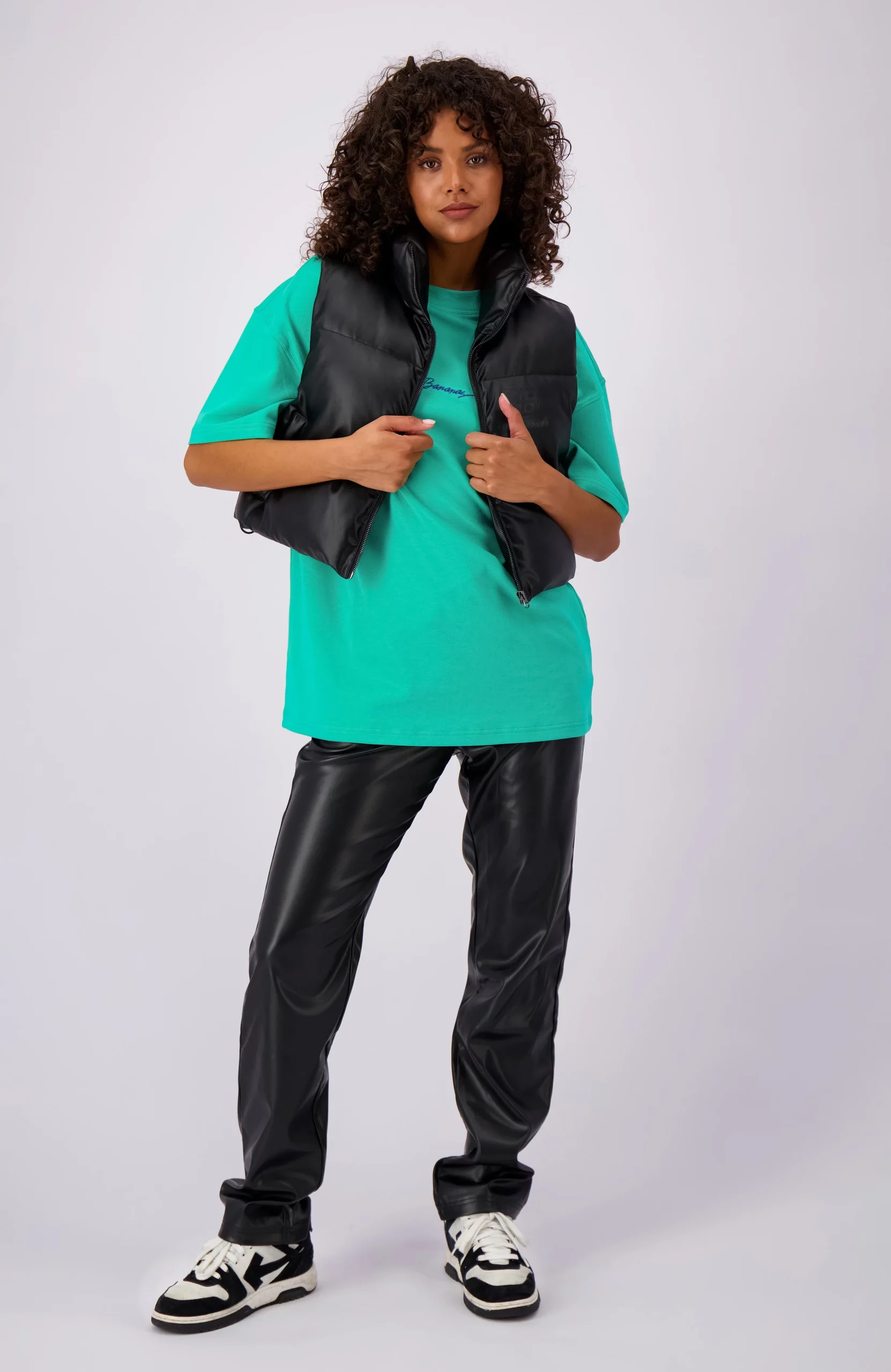 Black Bananas Faux Leather Bodywarmer Dames Zwart