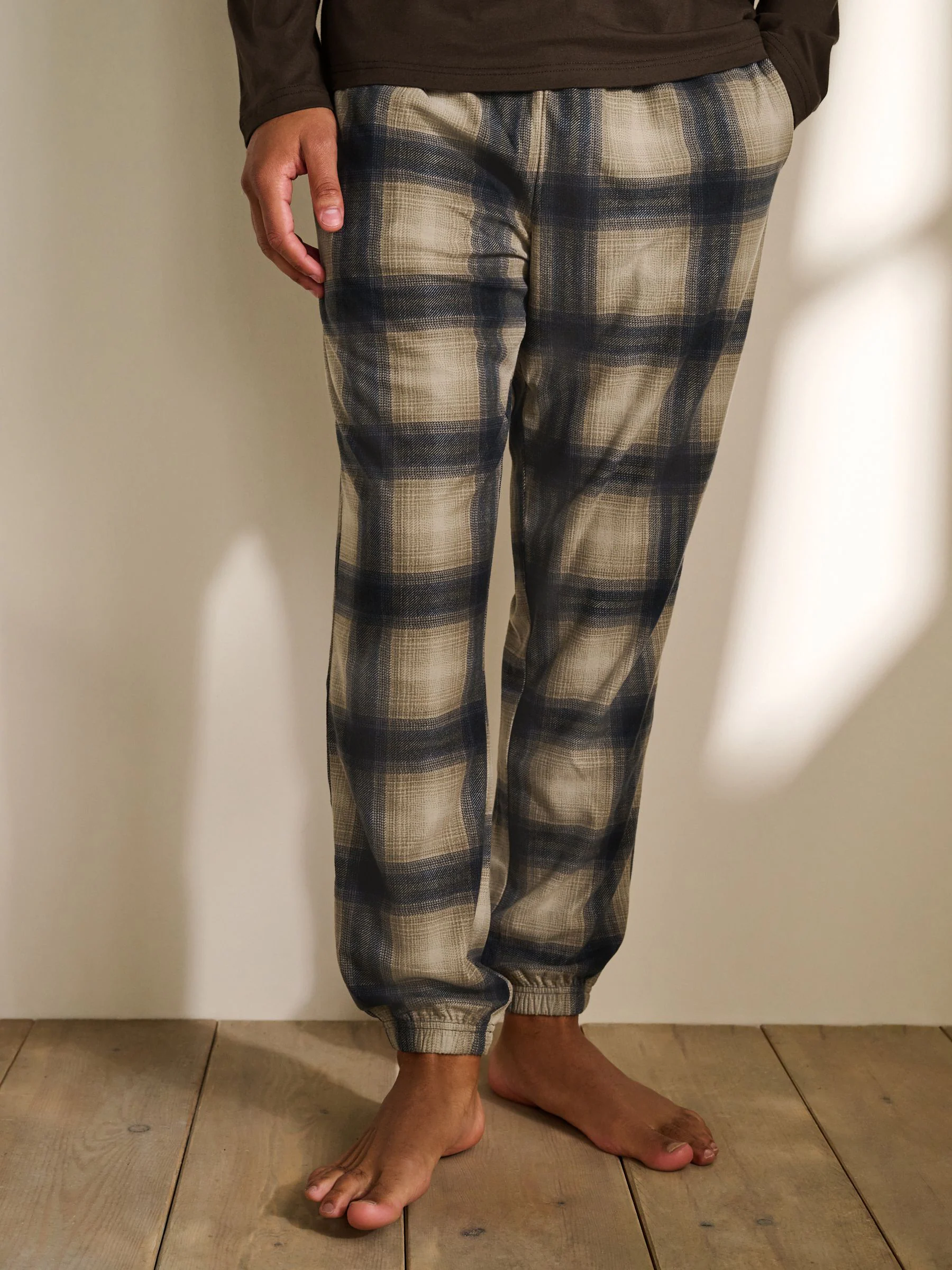 Neutraal/bruin - Ruit Motionflex behaaglijke pyjama met lange mouwen en boorden