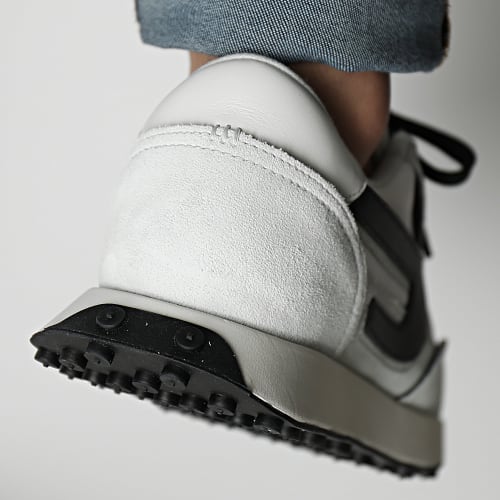 Baskets Racer LC Y02873 Barely White Black Oyster