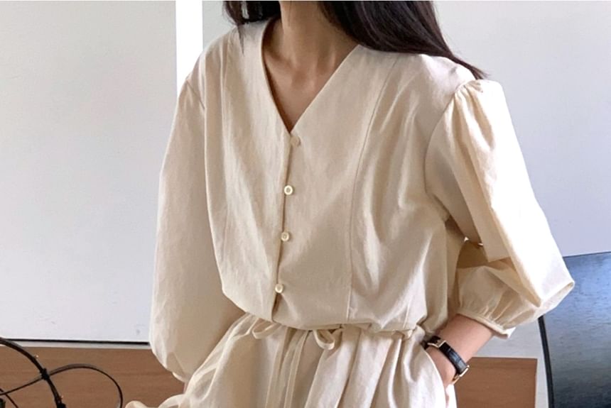 SeoulPop - 3/4-mouw V-hals effen playsuit