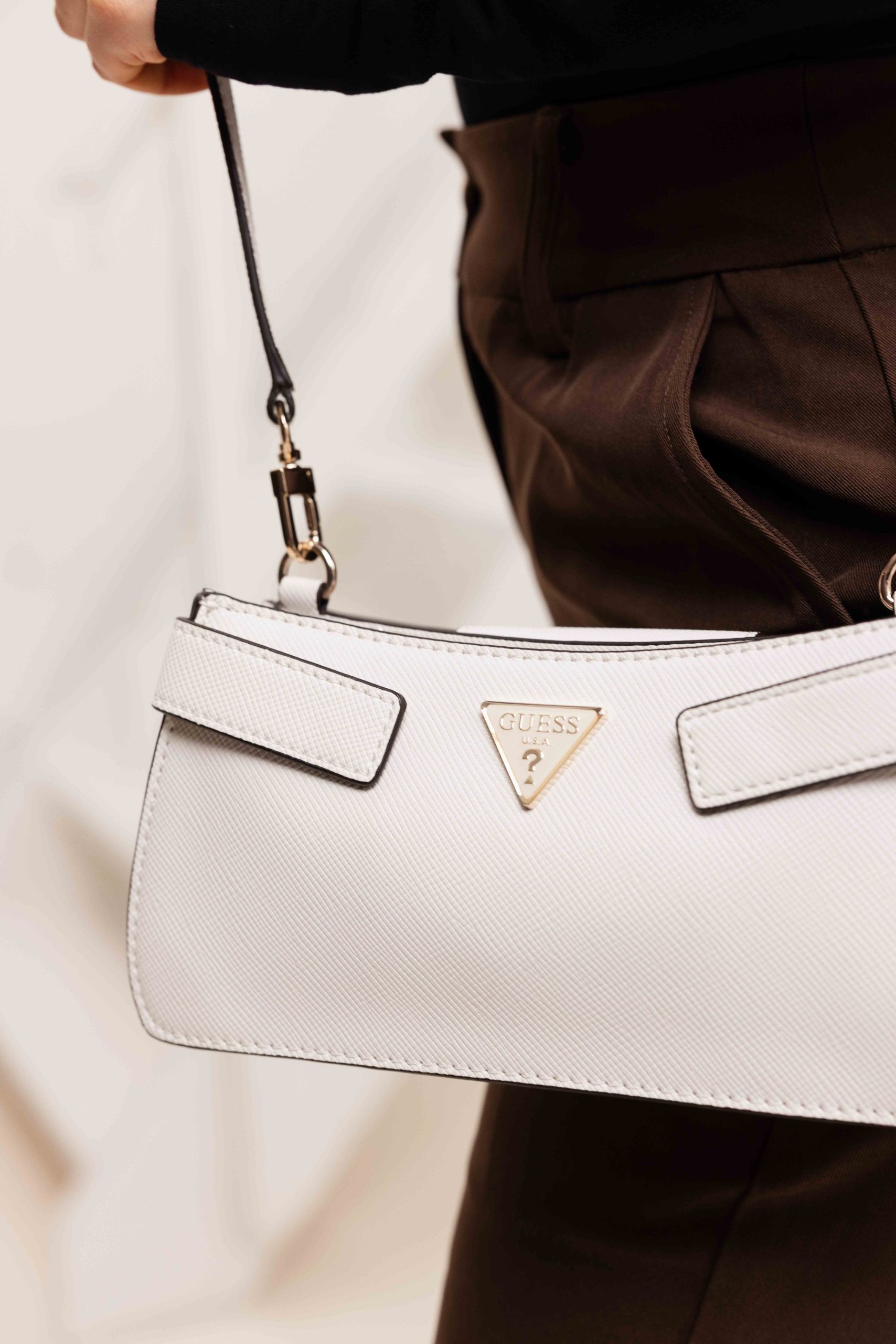 Guess Serenova Mini Crossbody Tas Dames Gebroken Wit