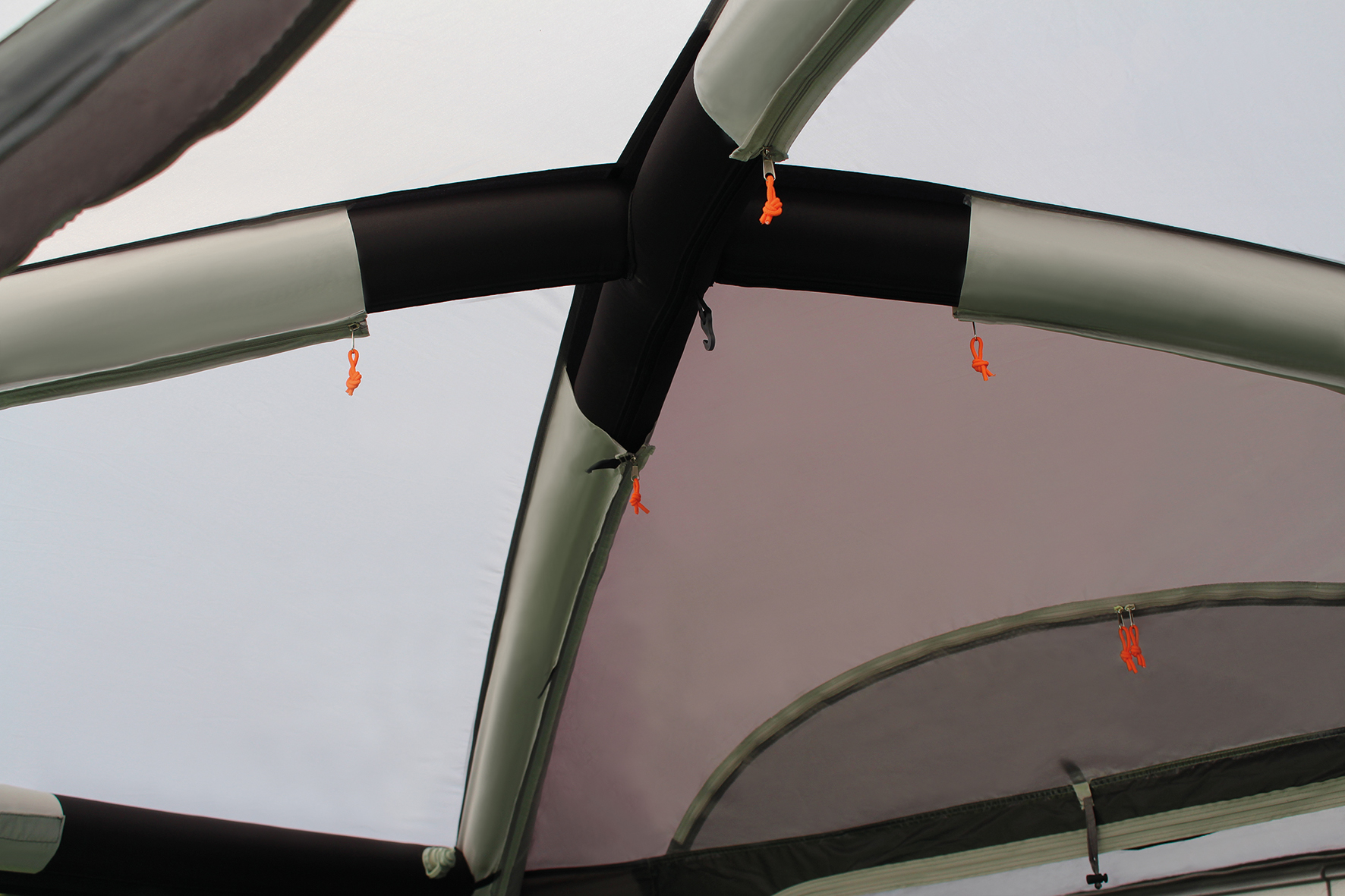 Eurotrail San Marino Air VW vrijstaande bustent