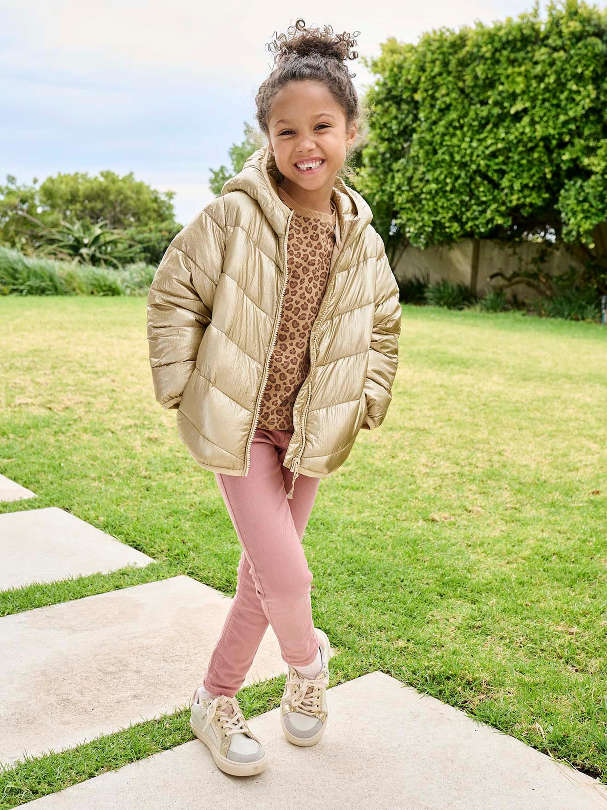 Vertbaudet Glänzende Mädchen Light-Steppjacke mit Kapuze, Recycling-Polyester gold