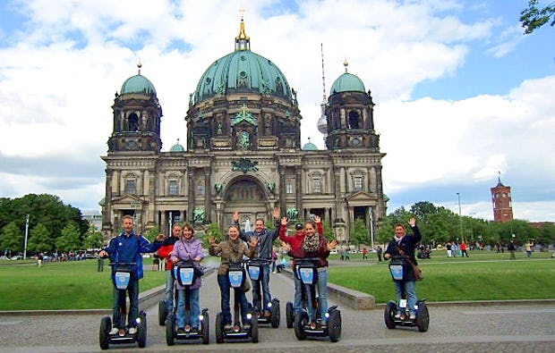 Segway Wintertour in Berlin als Geschenkidee
