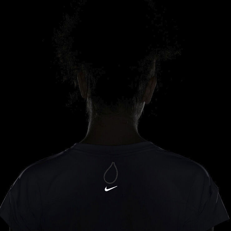 Nike Dri Fit Run Division Lobe T Shirt Lilla