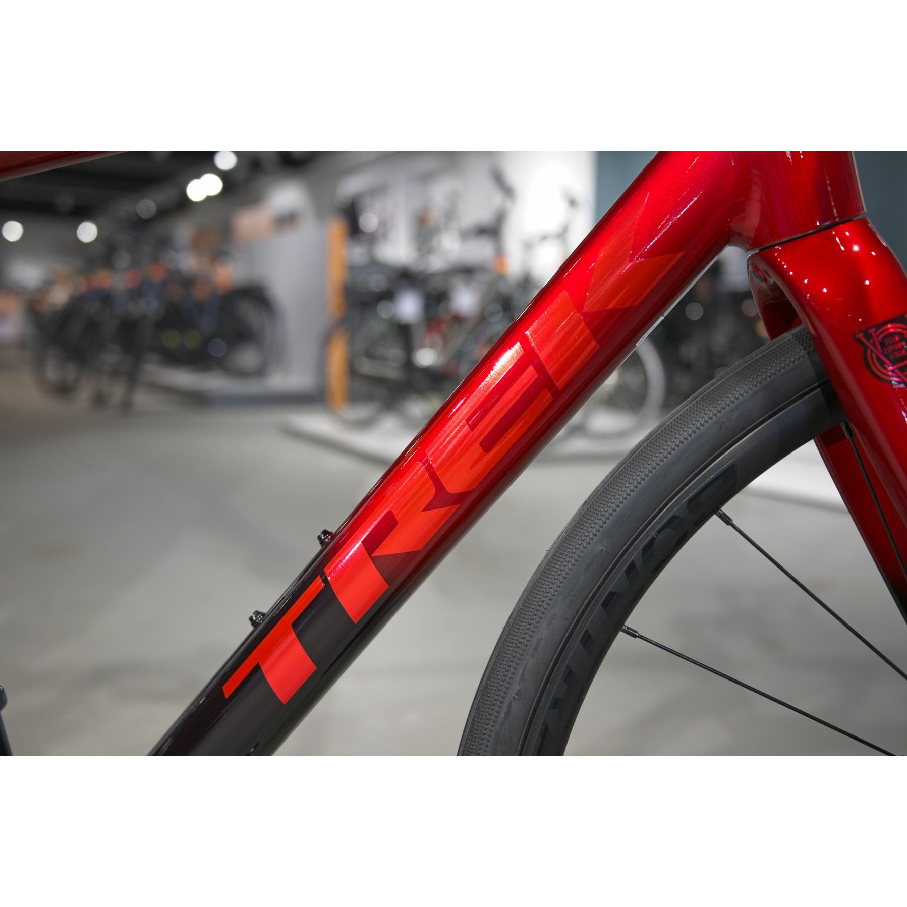 Trek Domane AL 2 Gen 4 2026