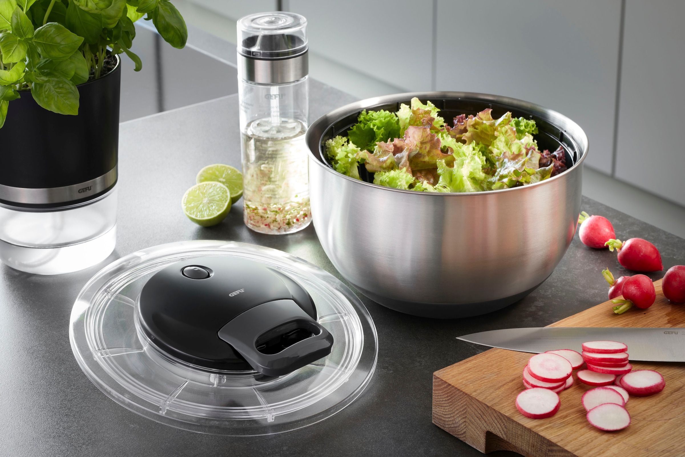 GEFU Salatschleuder »PULLIT« schonendes Schleudern ohne Richtungswechsel, 4,5 L