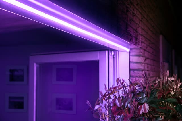 Philips Hue udendørs lysstribe 2 m