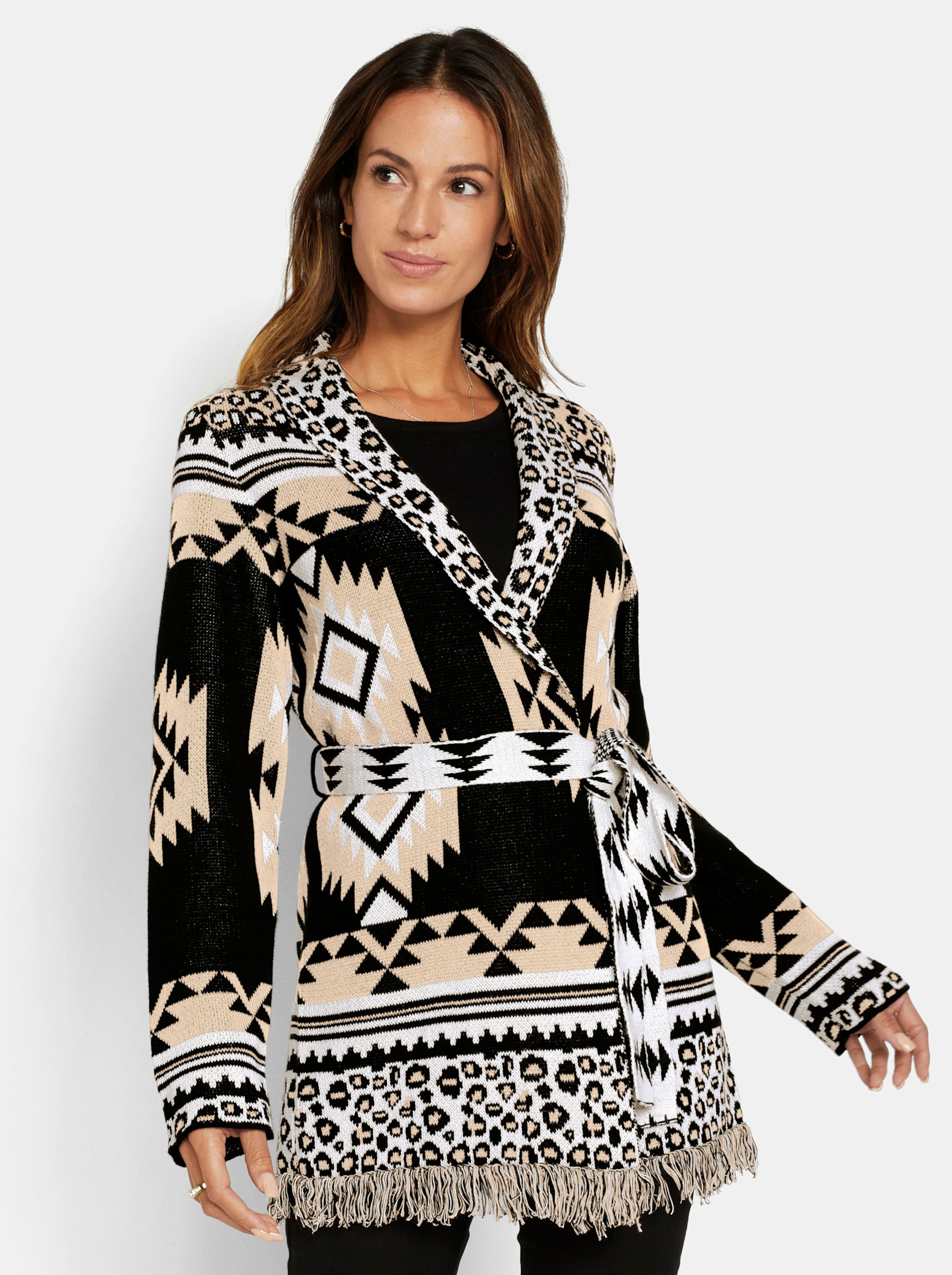 Strickjacke in schwarz-ecru-gemustert