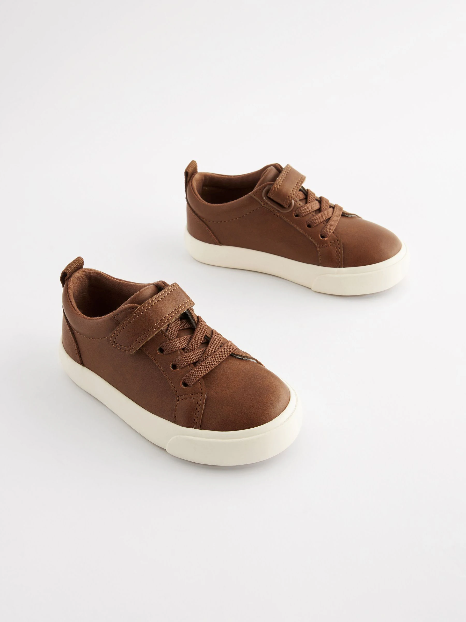 Lichtbruin - Sneakers met klittenbandsluiting en elastische veters