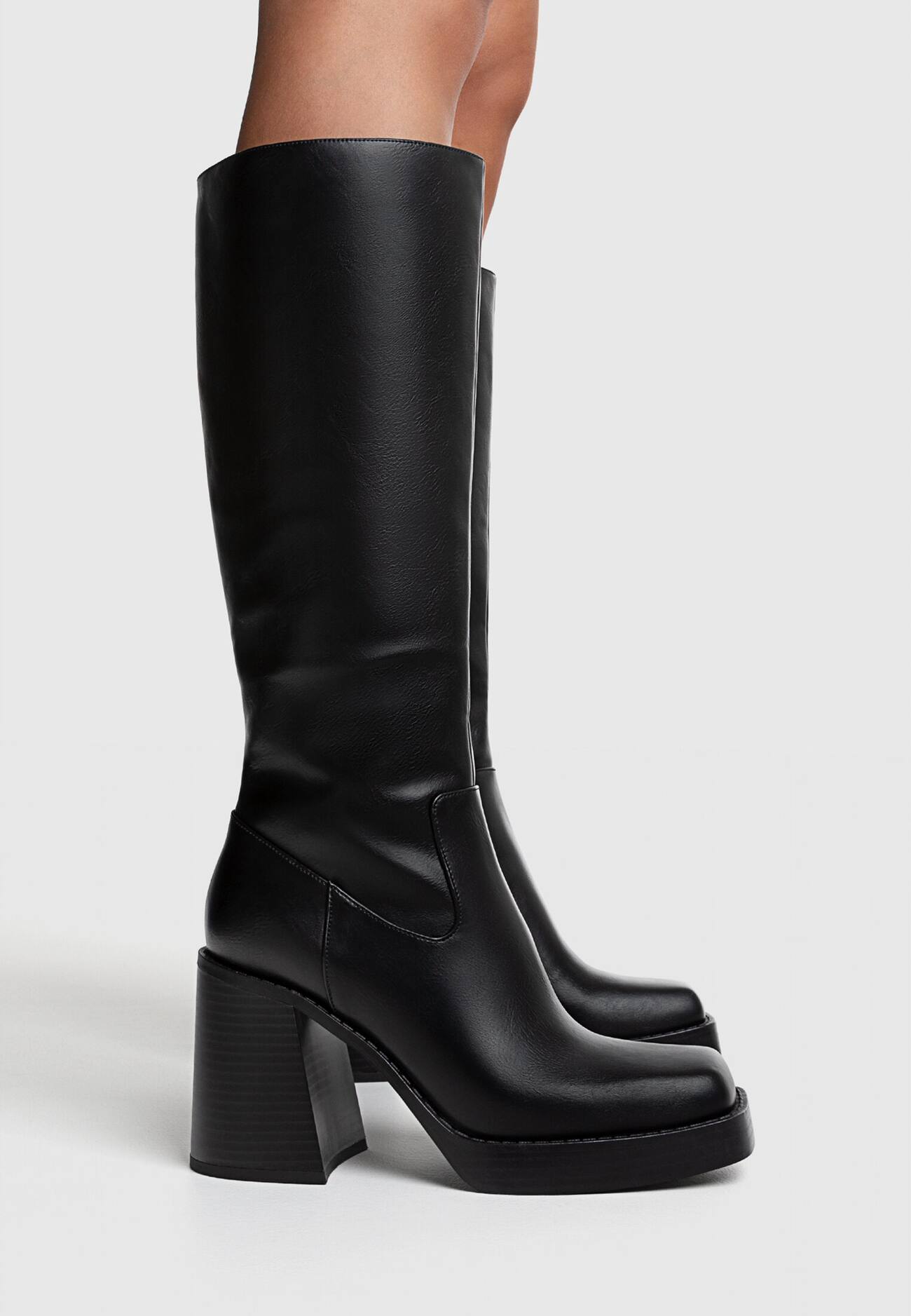Botas de salto alto elásticas