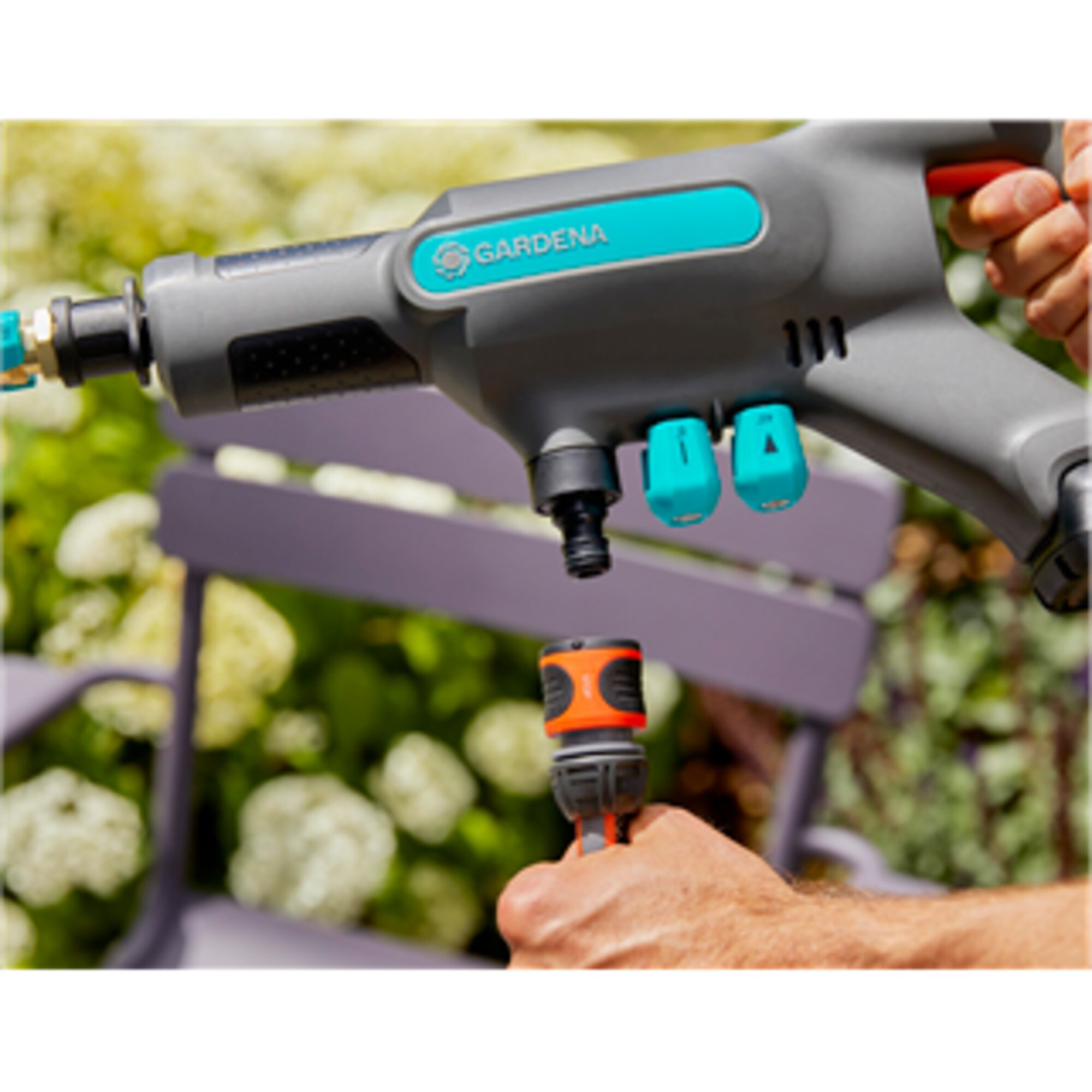 GARDENA Druckreiniger Akku-Mitteldruckreiniger AquaClean 24/18V P4A Set
