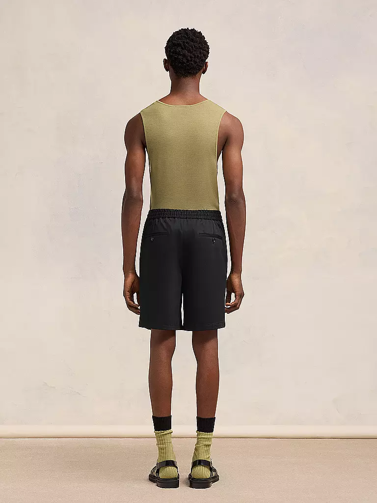 AMI PARIS Short schwarz