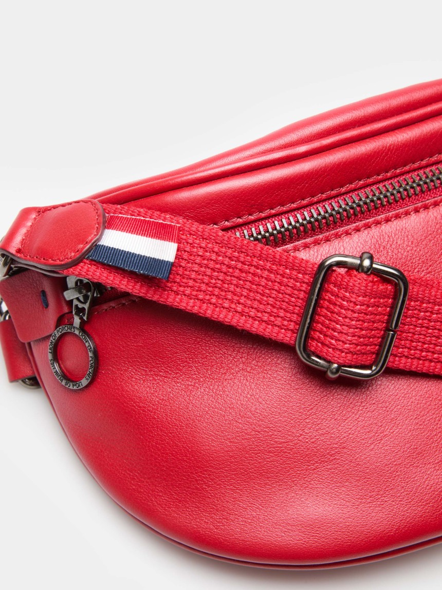 Bolsa de cintura em pele