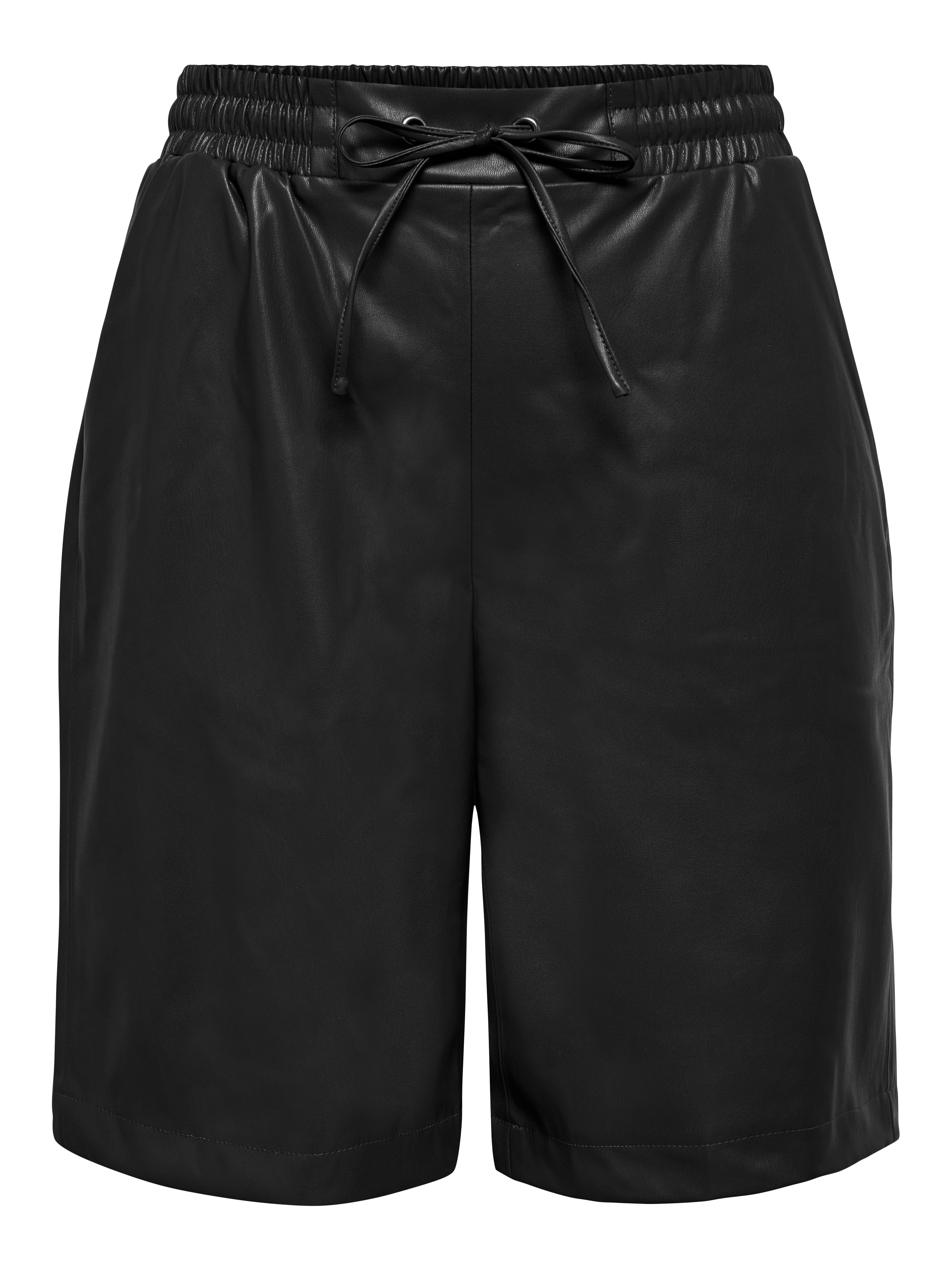 ONLSOFIA Mittlere Taille Normal geschnitten Shorts in Lederoptik Black