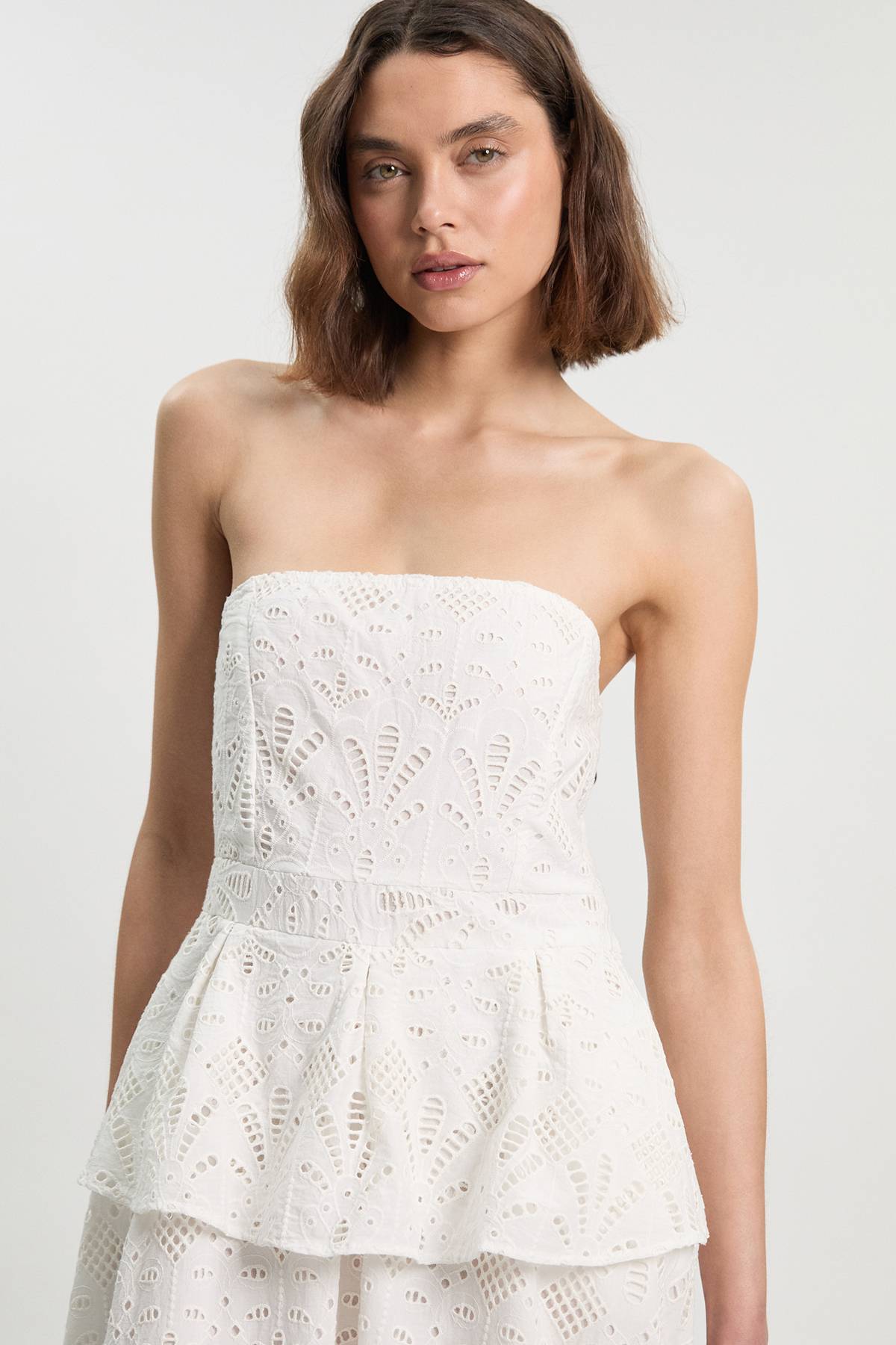 KarenMillen Robe Midi Bustier À Basque En Broderie Anglaise Coton Petite