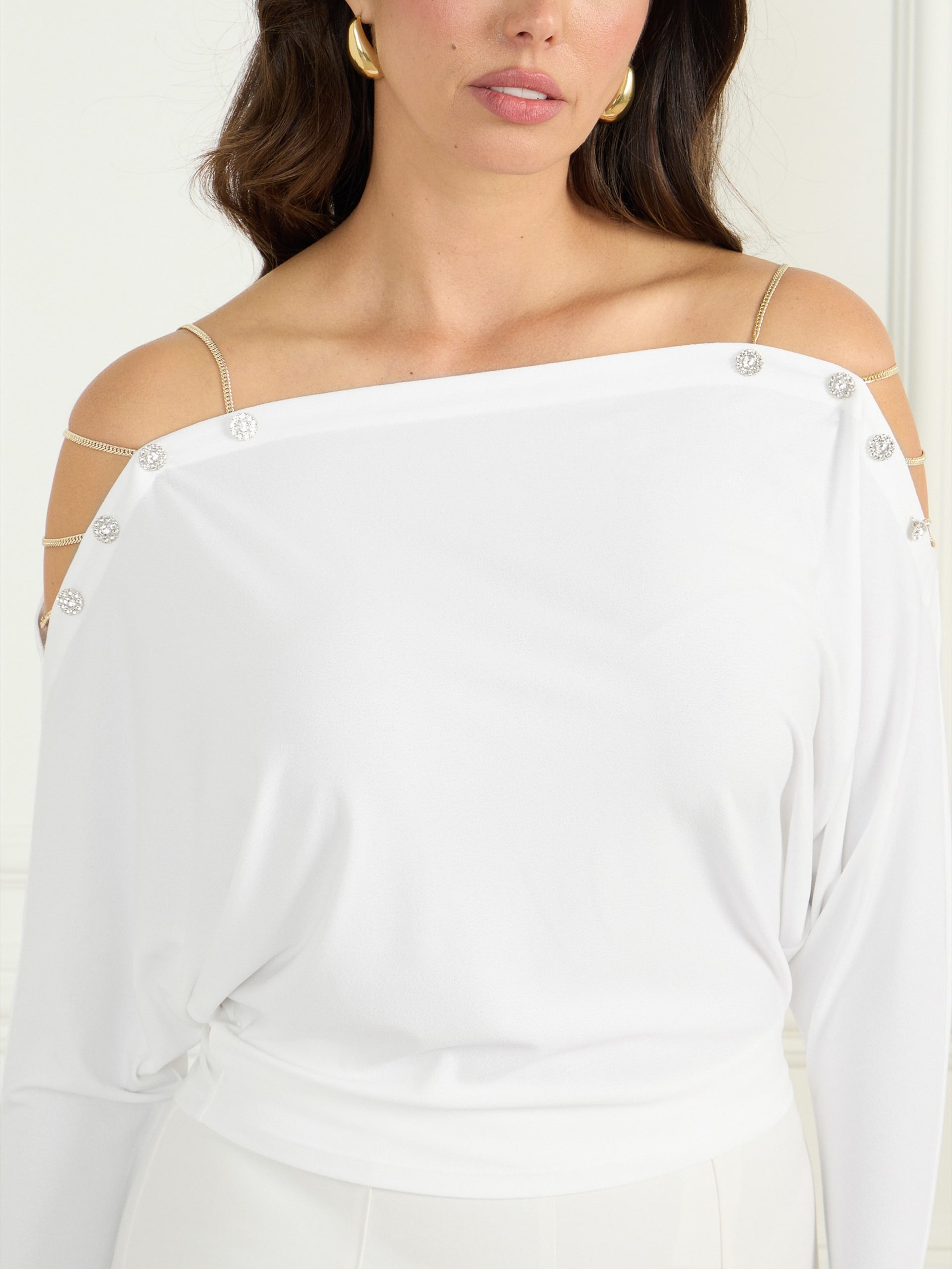 Top Adri com detalhes em joias
