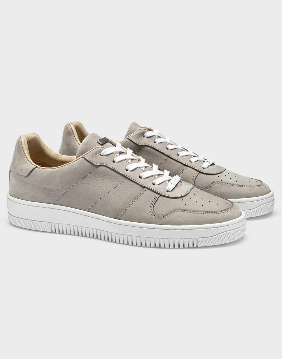 Baskets nubuck gris