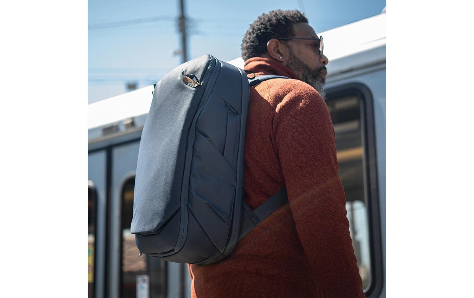 Fotorucksack Travel 30L Midnight<br>Robuster Tagesrucksack für kürzere Reisen und den Alltag