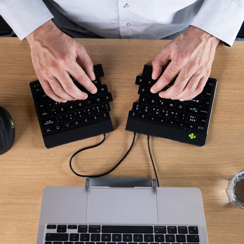 R-Go Tools Clavier ergonomique R-Go Split Break v2 avec logiciel de pause, clavier ergonomique divisé, AZERTY (FR), Filaire, noir