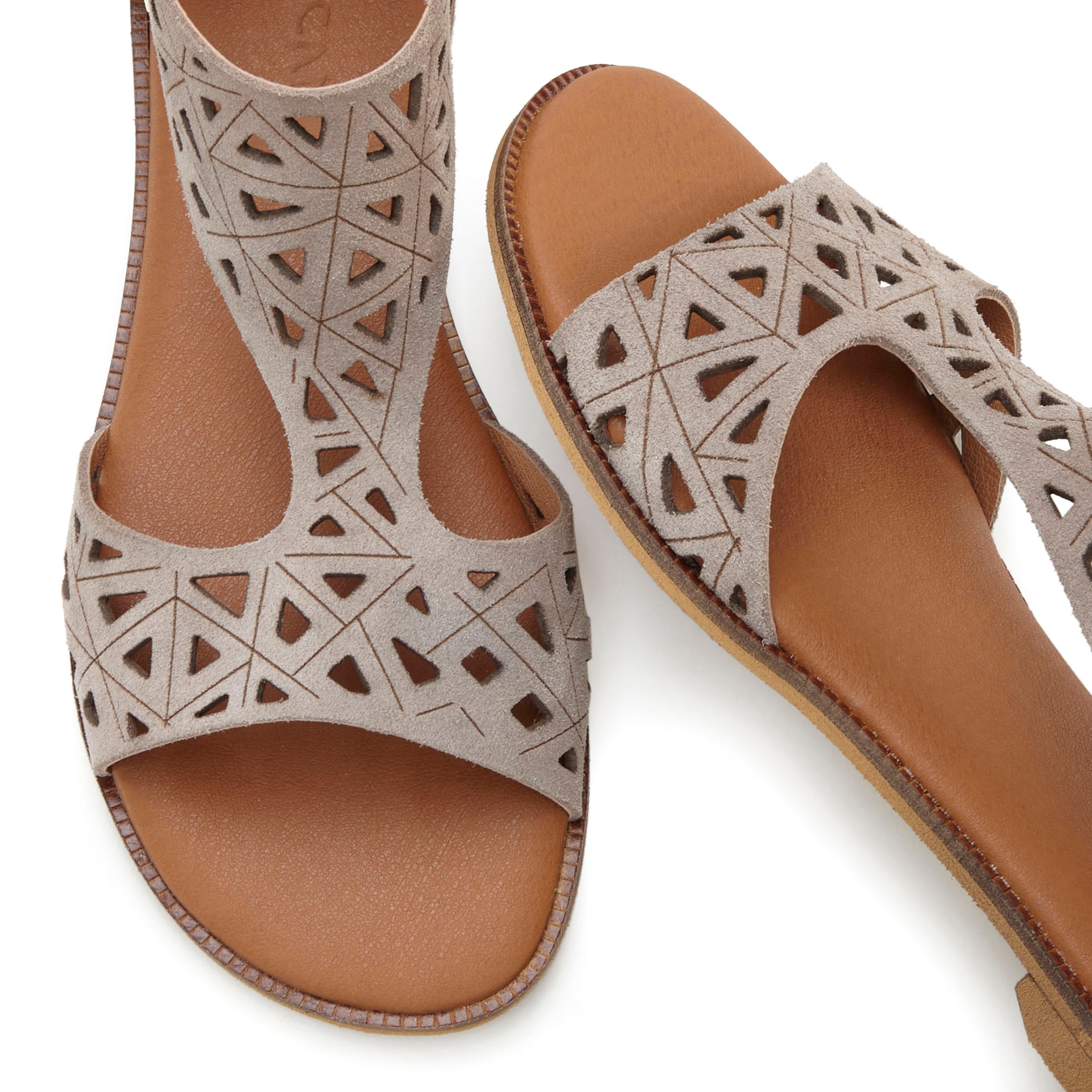 LASCANA Sandale in taupe