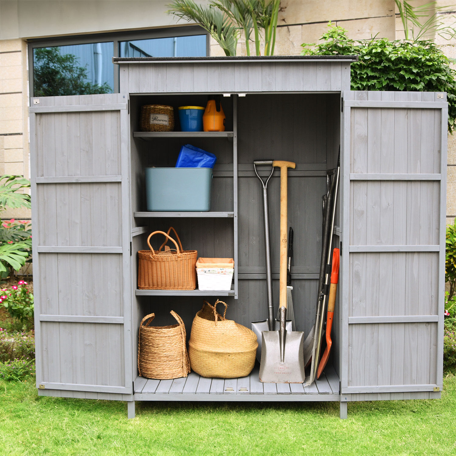 Holz-Geräteschrank