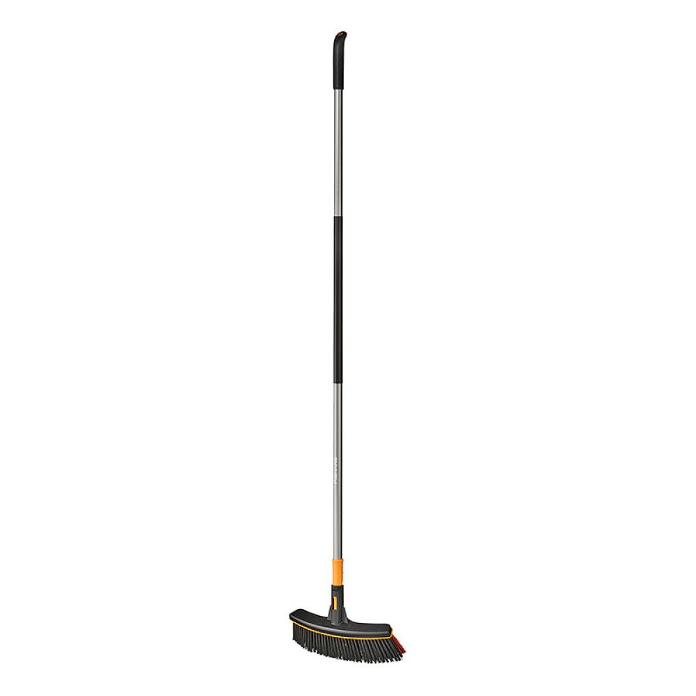 BØRSTE FISKARS ERGONOMIC 171CM