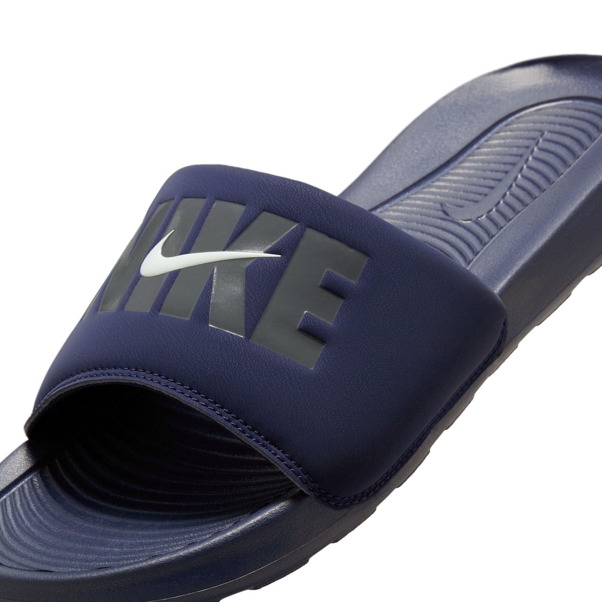 Nike Victori 1 Slide
