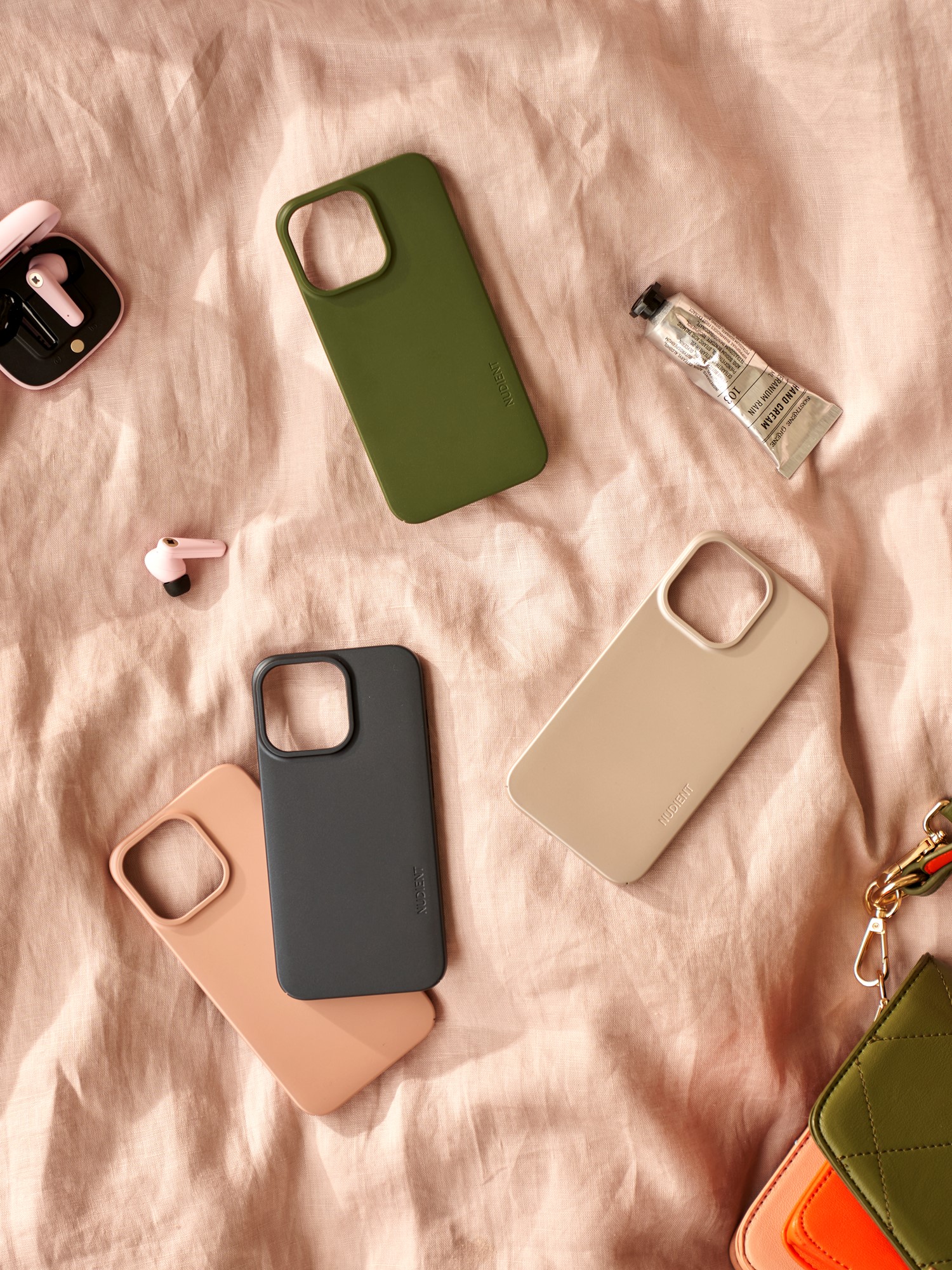 Thin mobilcover iPhone 13 Pro | Polykarbonat. | Indigo Blue | NUDIENT