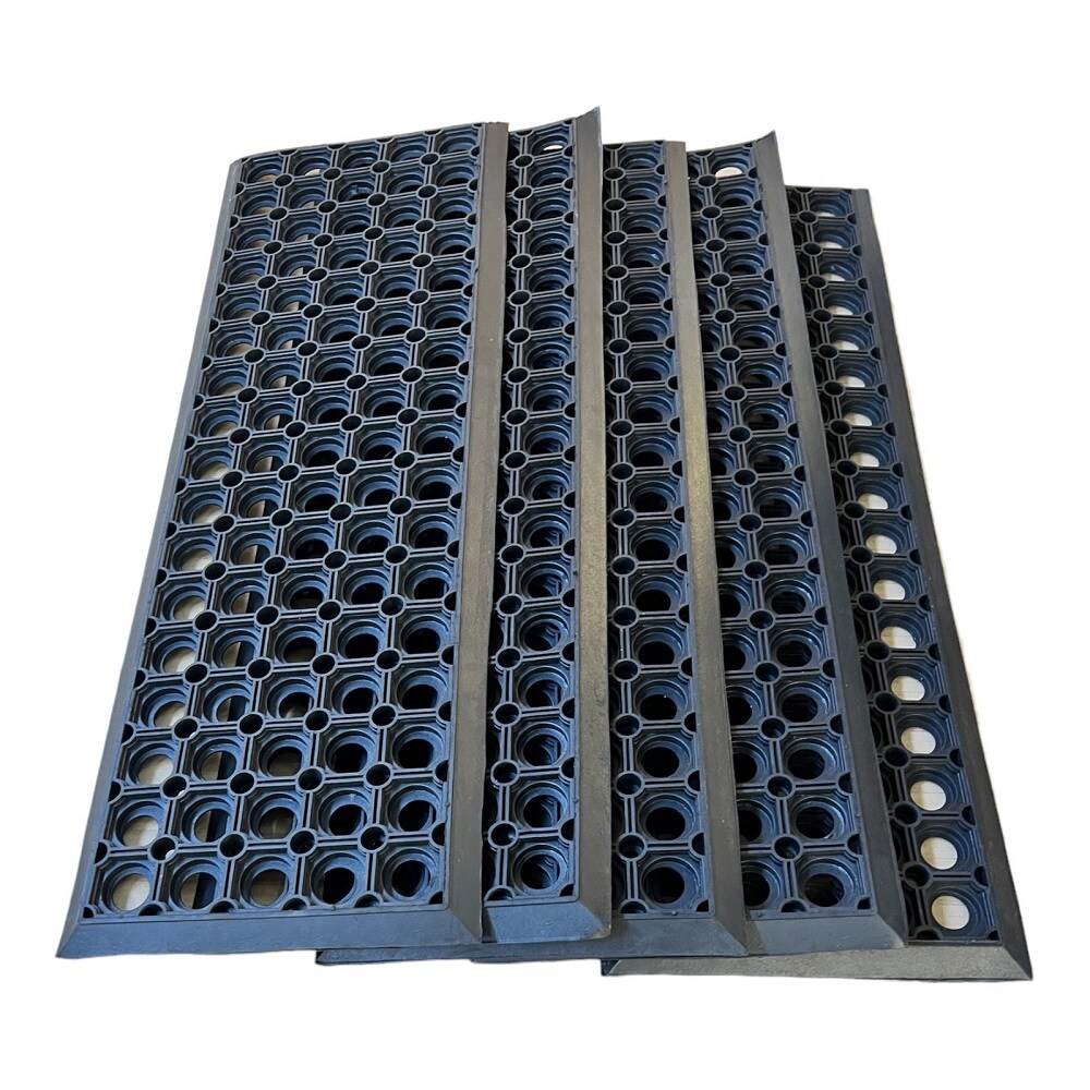 Jet-Line Treppenmatte GERLINDE 25x75cm 18mm schwarzStufenmatteJet-Line Ringmuster