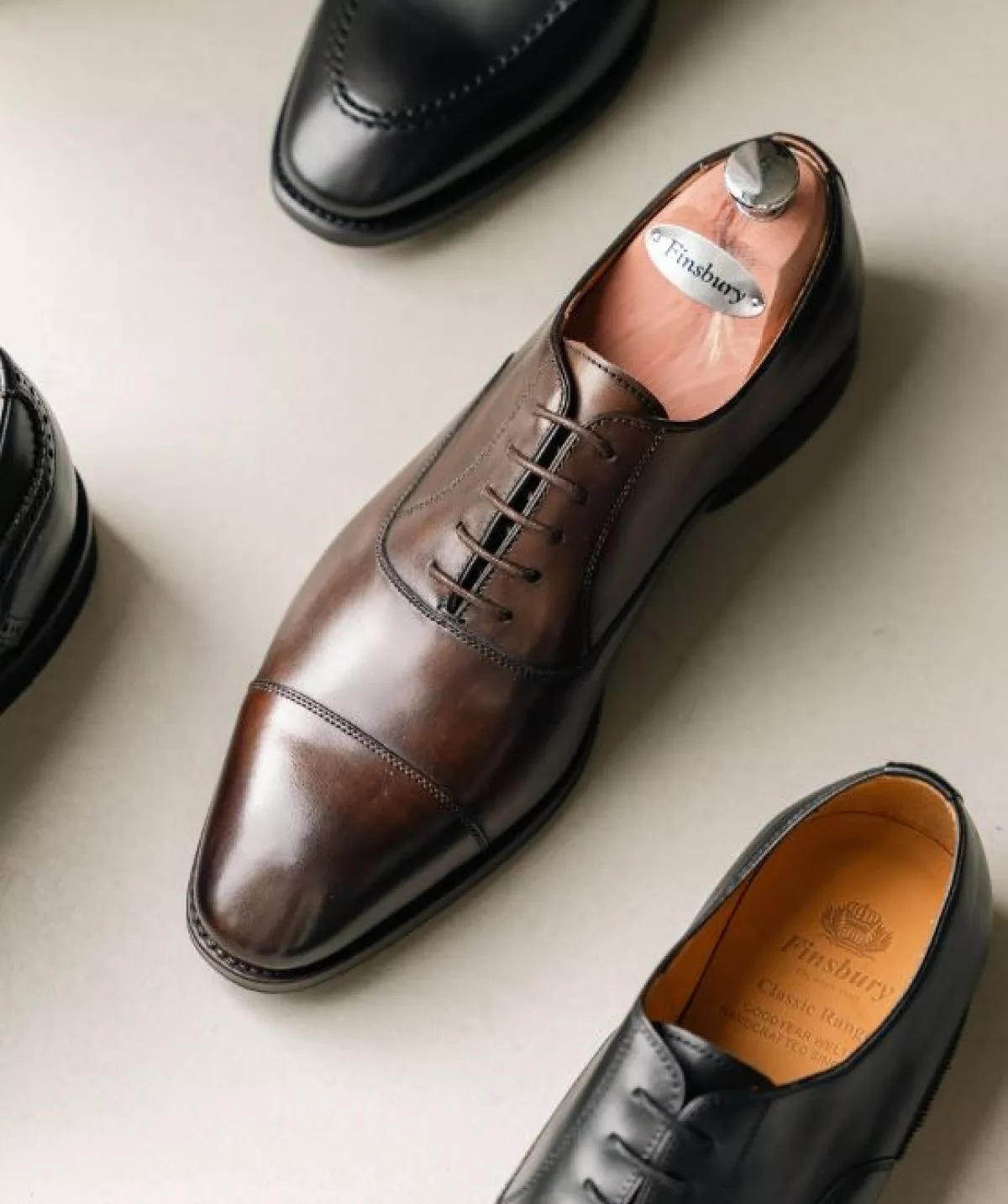Richelieu CONSUL Noyer Patiné (nouvelle forme)