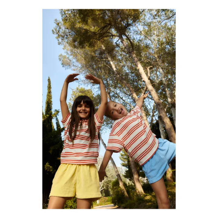 We Are Kids Short Liam Eponge Bio | Jaune