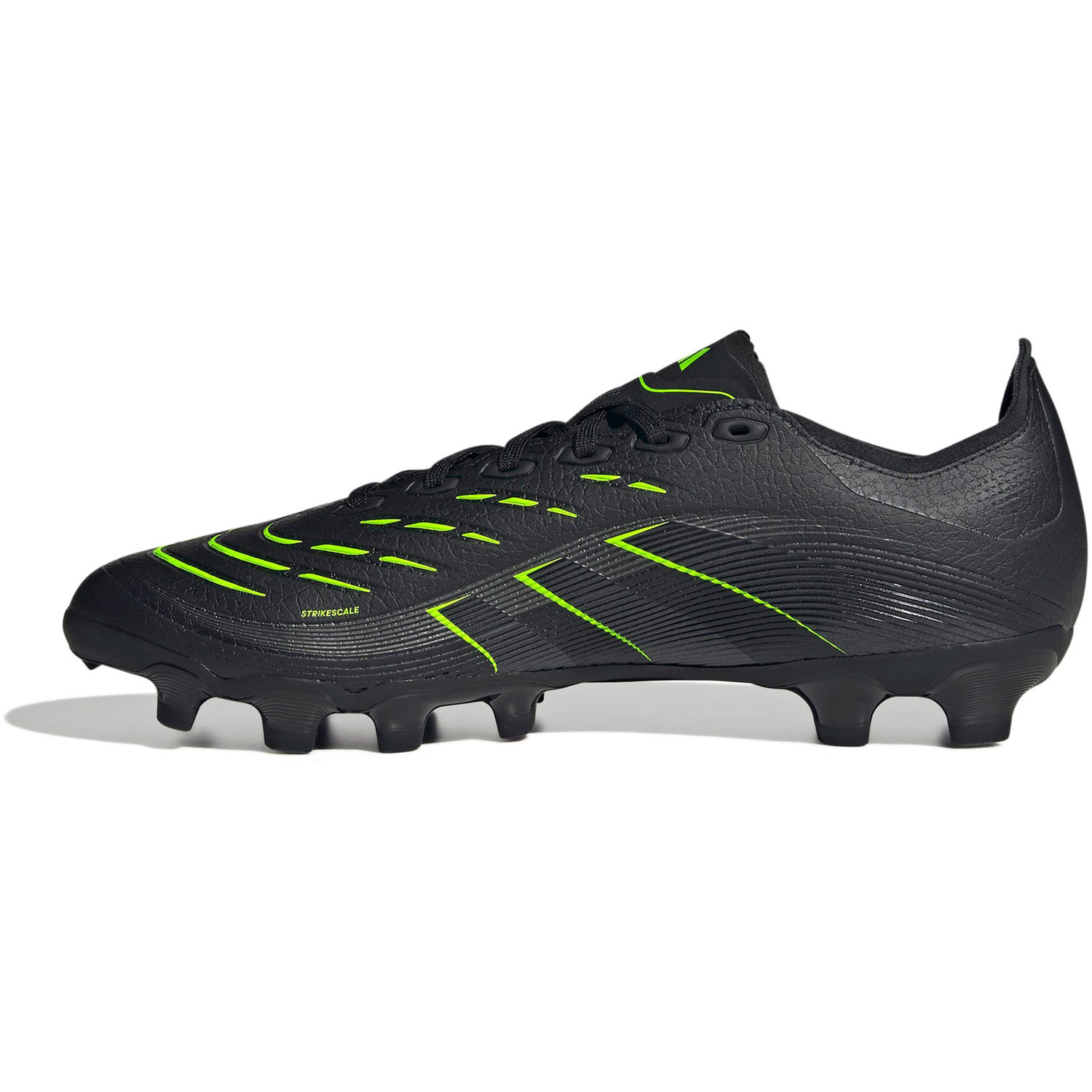 adidas Predator League MG