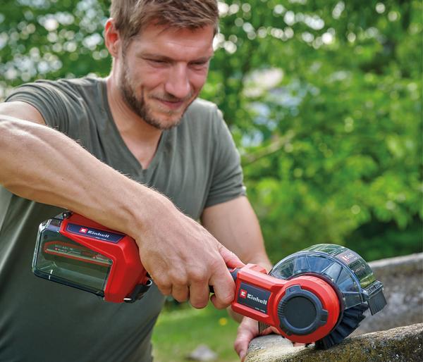 Einhell Akku-Oberflächenbürste PICOBELLA
