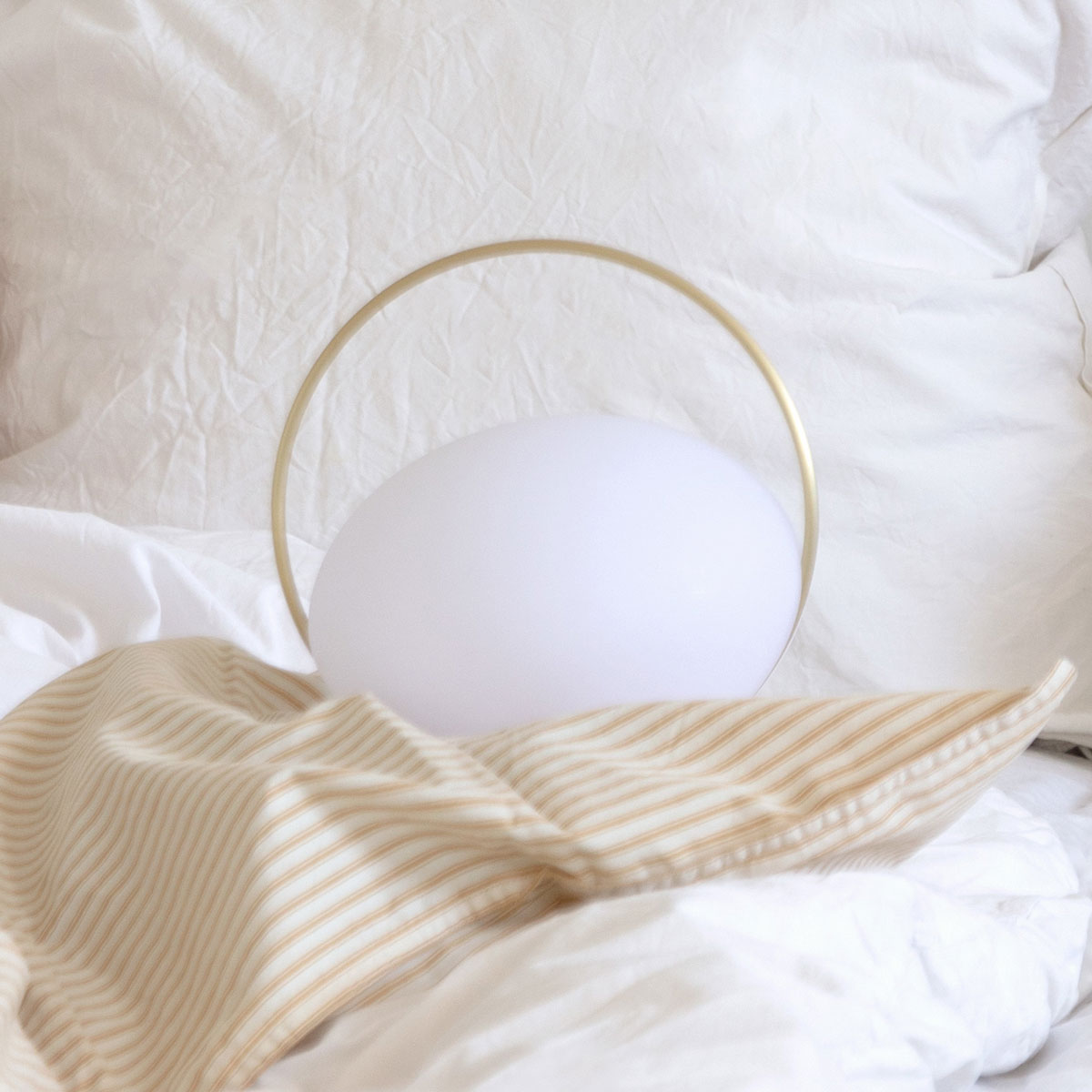 Tafellamp Orbit draagbaar Wit