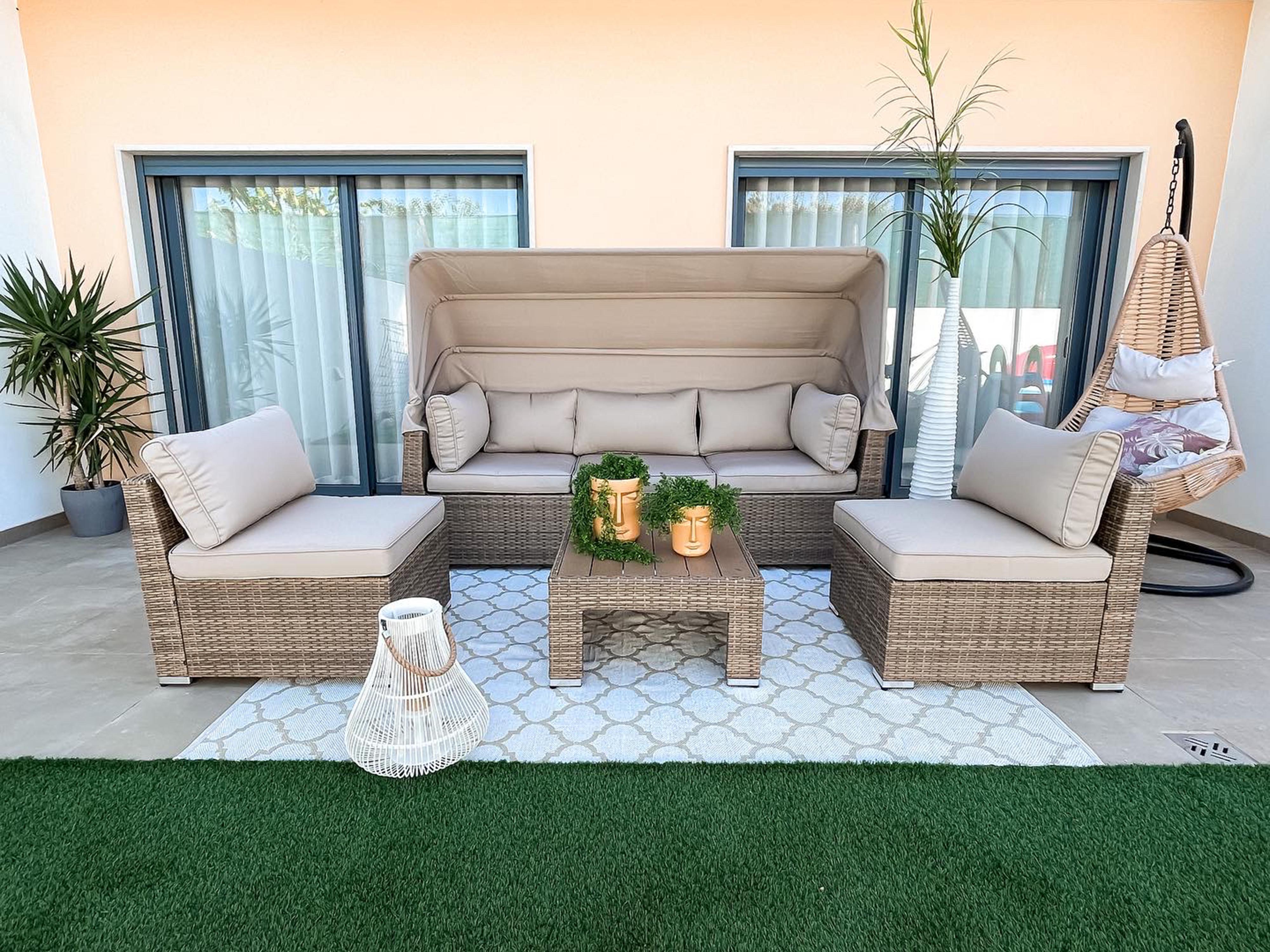 Loungeset met tafel 5-zits COCCOLIA modulair PE rotan Beige