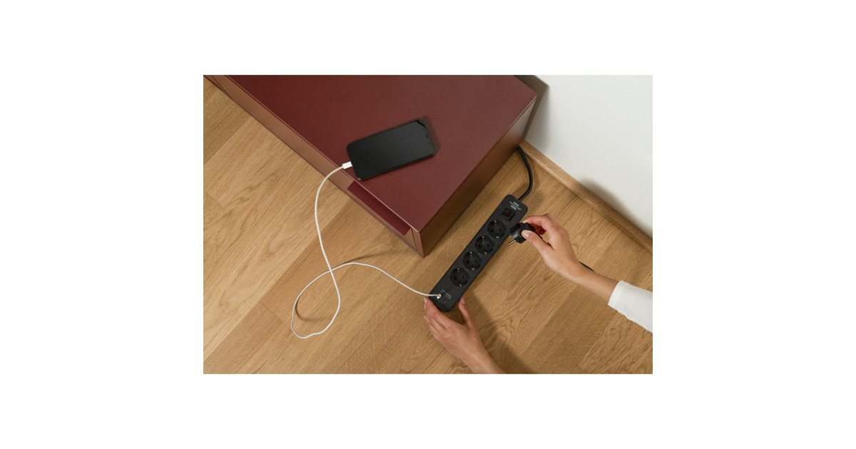 BrennenstuhlEcolor 4-voudige stekkerdoos met 2 USB-laadaansluitingen stekkerdoos  (Zwart, 2x USB-C)