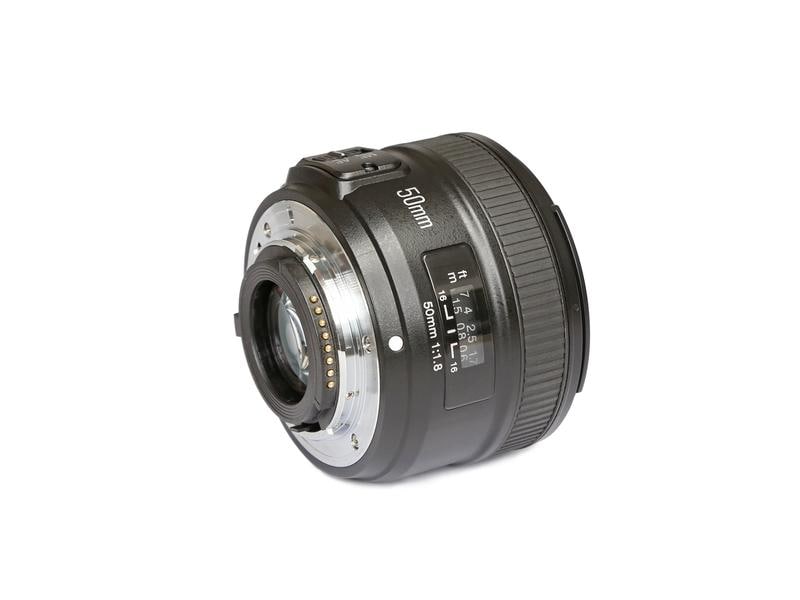 Yongnuo Festbrennweite YN 50mm F/1.8 – Nikon F Kompaktes Objektiv mit normaler Brennweite