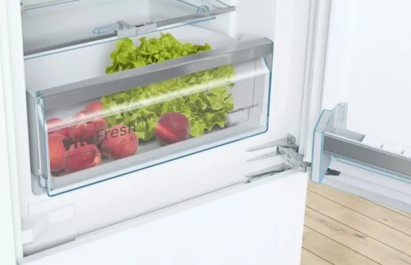 Bosch Serie | 6 KIS86AFE0 - Køleskab/fryser - bund-fryser - til indbygning - niche - bredde: 56 cm - dybde: 55 cm - højde: 177.5 cm - 266 liter - Klasse E