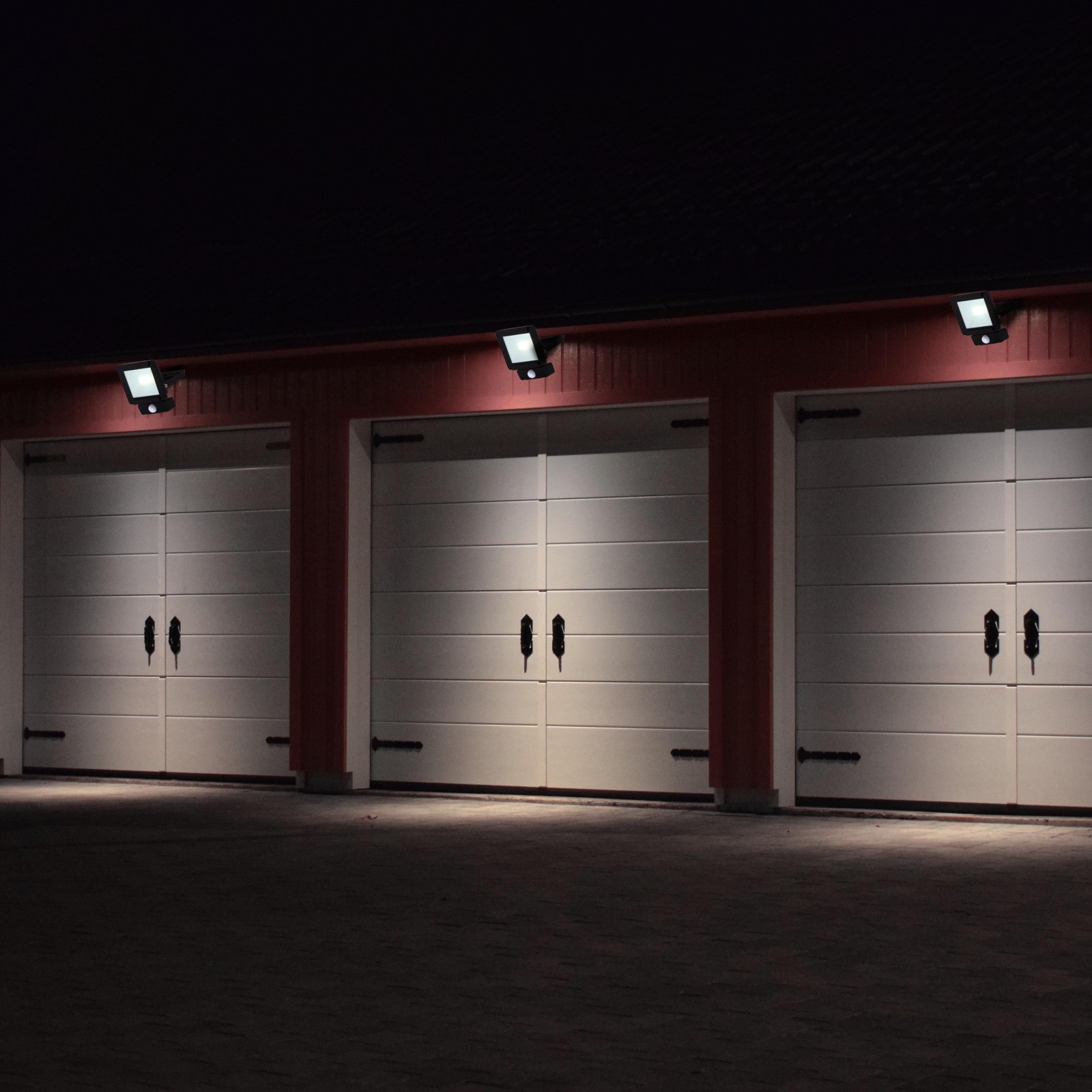 LED-Außen-Wandleuchte RADIA - schwarz - mit Bewegungssensor