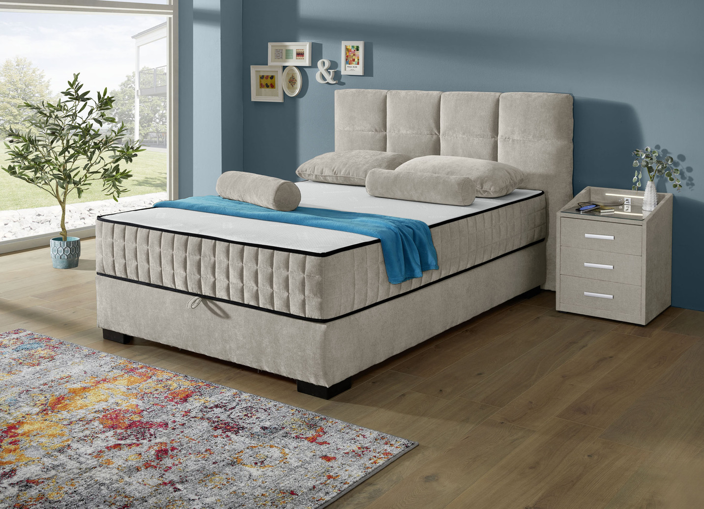 Boxspringbett mit Wendematratze und Bettkasten