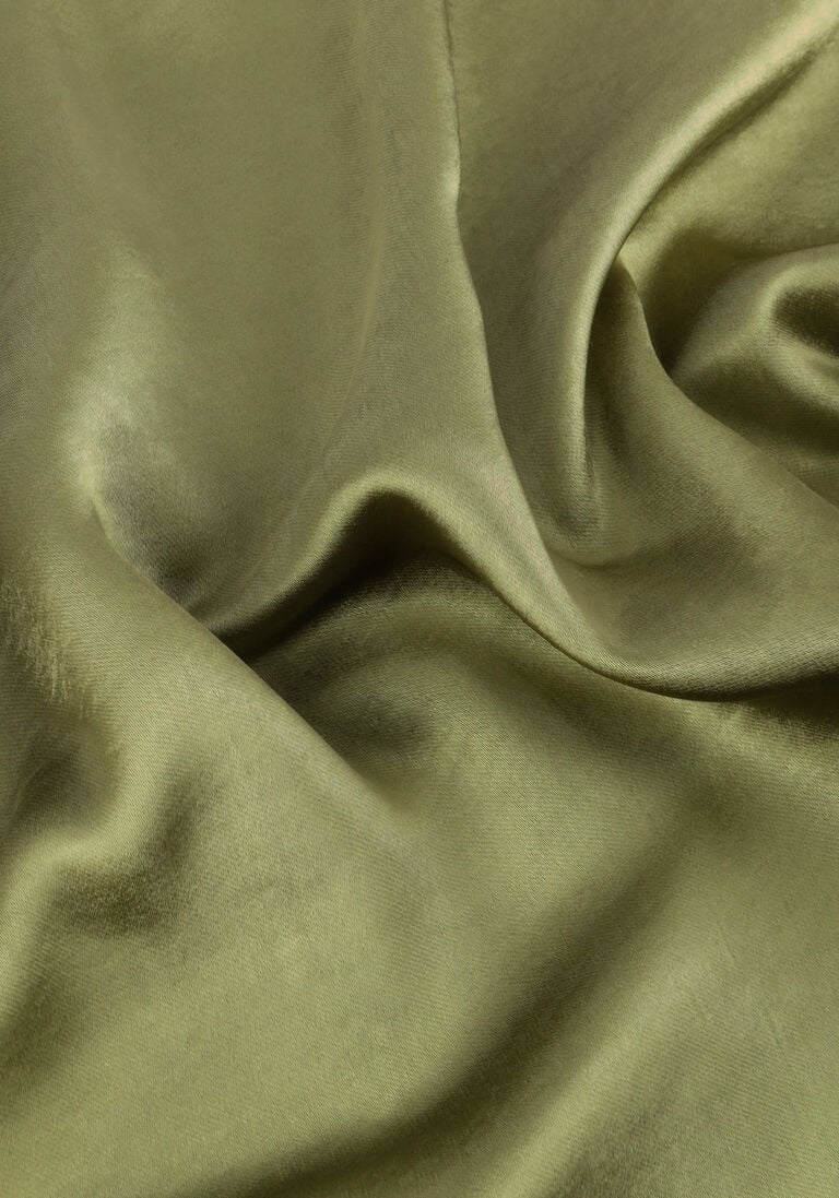NOTRE-V groene notre-v midirok satin skirt