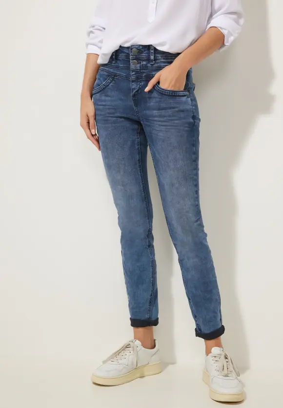 Slim Fit Jeans in High Waist - dark indigo random wash