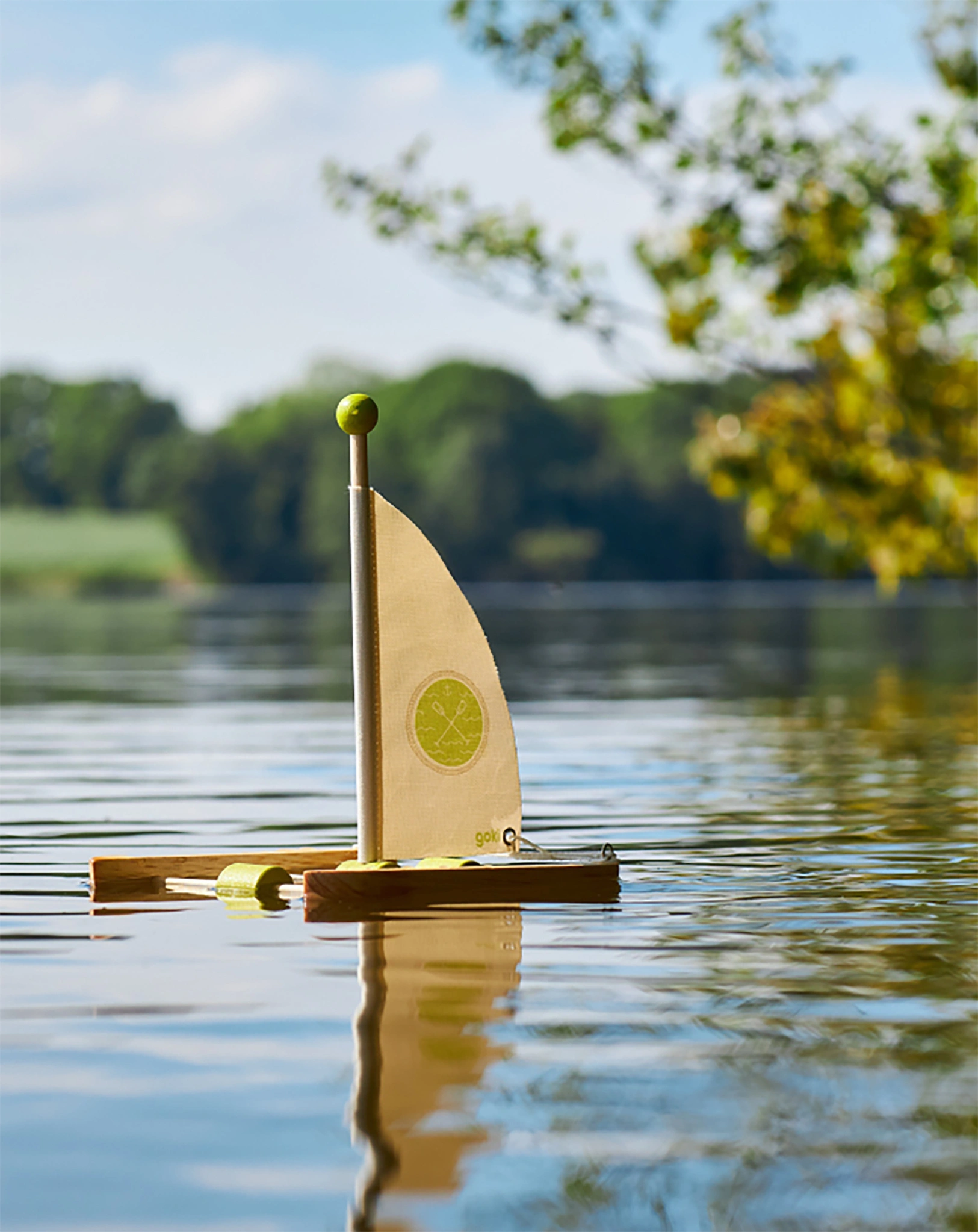 Konstruktions-Bausatz KATAMARAN aus Holz