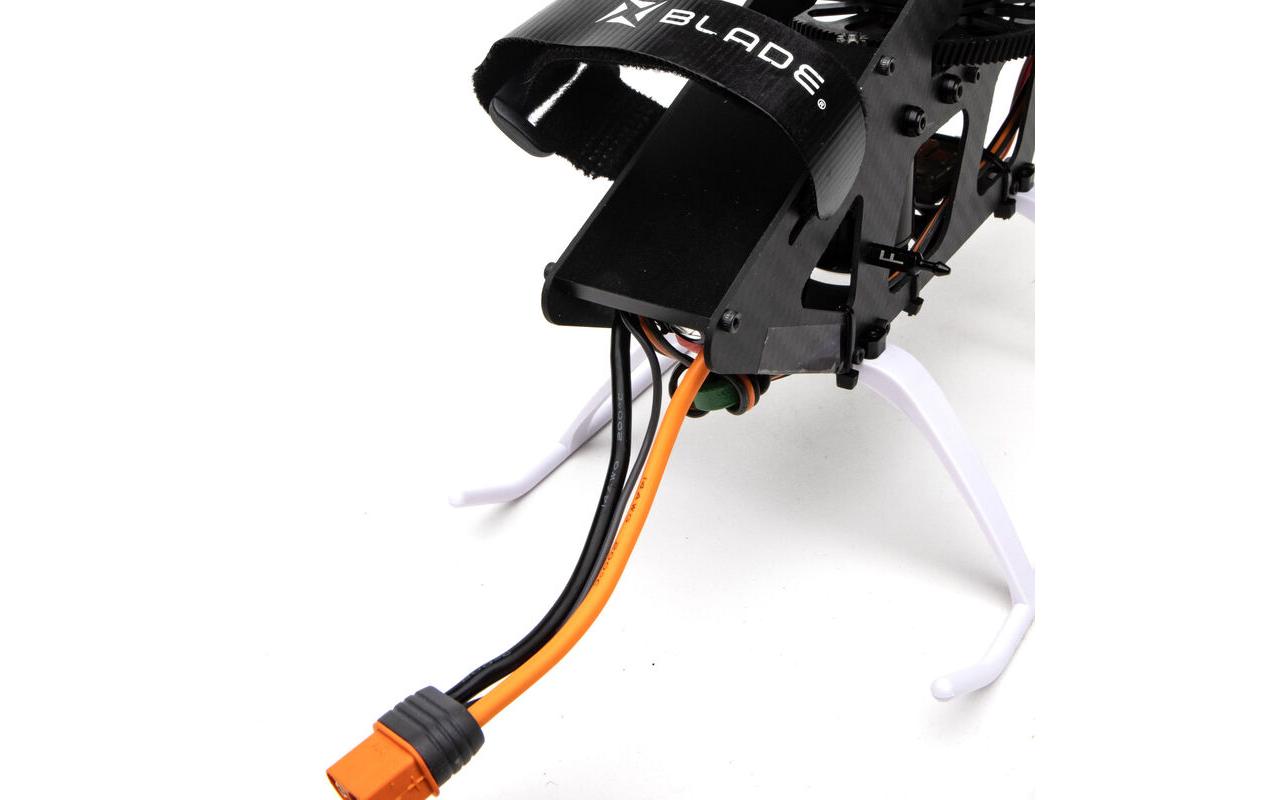 Helikopter Fusion 360 Smart BNF Basic<br>Pitchgesteuerter Flybarless Heli mit Spektrum Smart und Safe Technologie