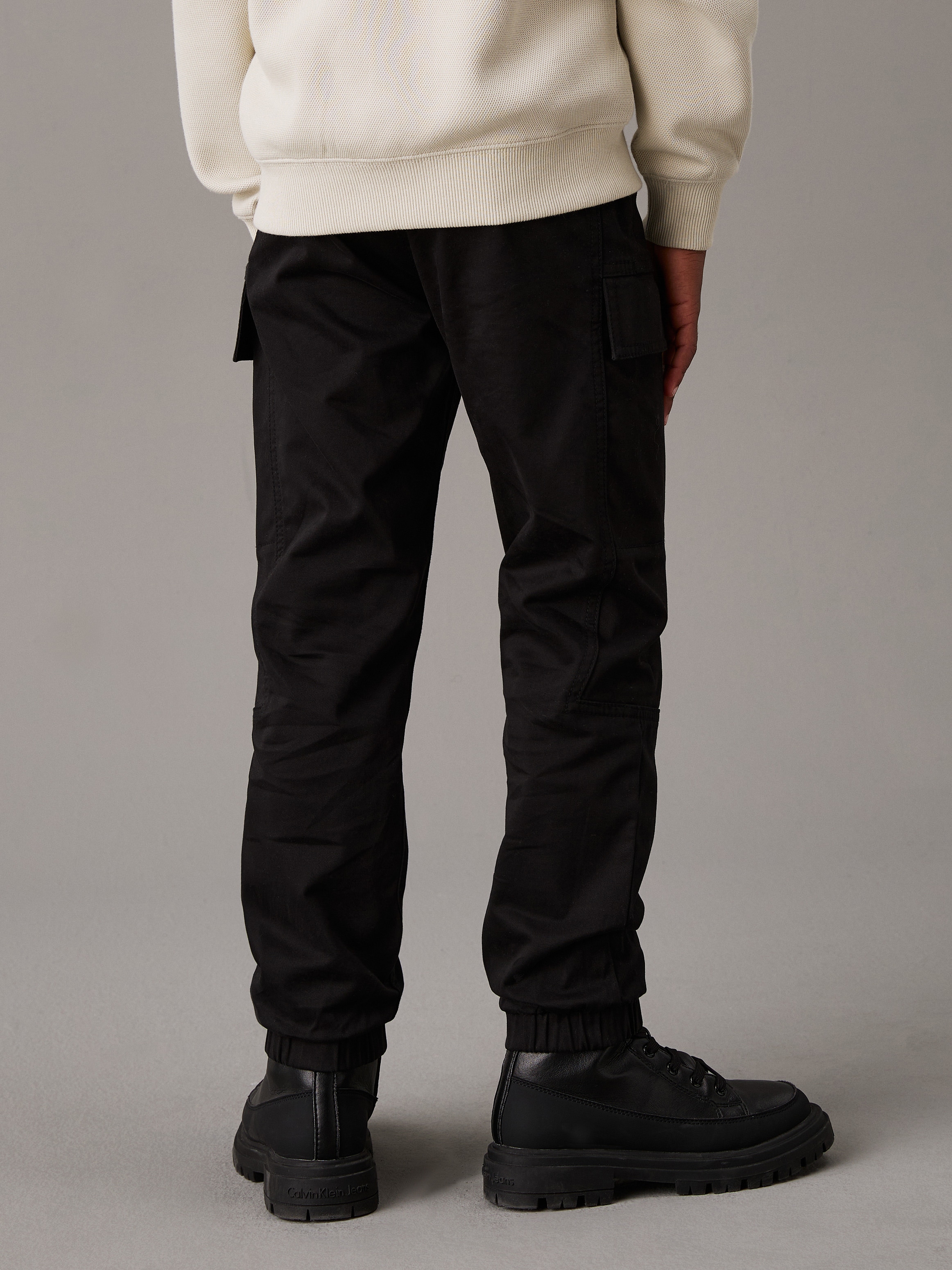 Calvin Klein Jeans Sweathose »ESSENTIAL WOVEN CARGO PANTS«  für Kinder bis 16 Jahre mit Logo-Print