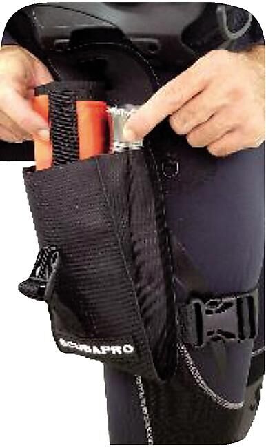 SCUBAPRO - POCHE CUISSE POUR GILET STABILISATEUR HYDROS PRO