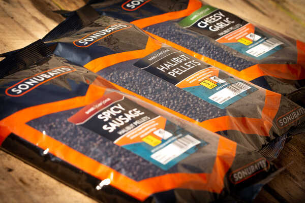 Pellets Sonubaits Cheesy Garlic Halibut (900g)