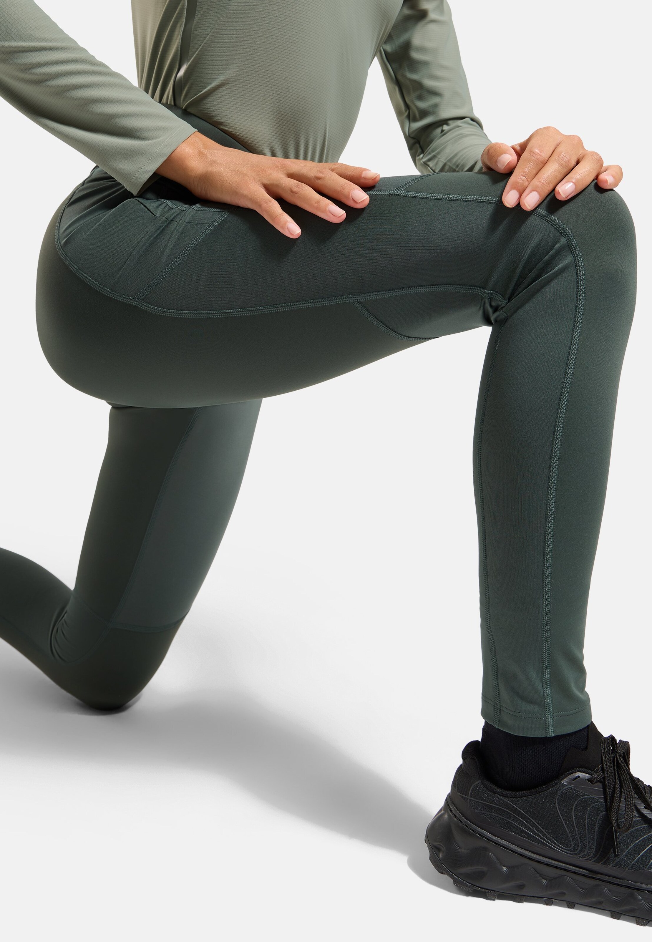 Zeroweight Warm Lauftights 2.0 in urban chic