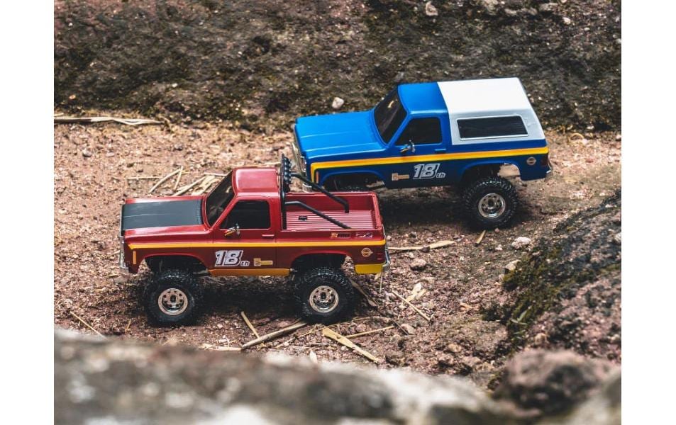 Scale Crawler Chevrolet K5 Blazer PRO, Rot RTR, 1:24<br>Offiziell lizenzierte Chevrolet K5 Blazer Pro im Massstab 1:24 mit 2-Gang-Getriebe